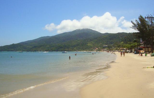 Conhece as melhores praias para família?