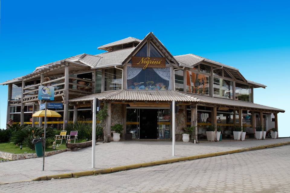 Por que comprar no comércio local de Bombinhas? Saiba algumas vantagens